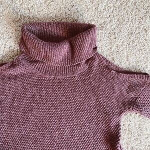 Hollister Turtleneck